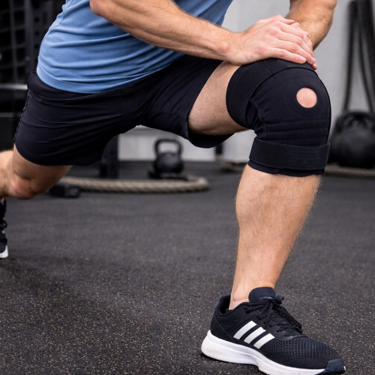 MAXSTRENGTH Knee Support with Donut Design for Joint Pain, Sports, Injury Rehabilitation, Adjustable Unisex Knee Brace