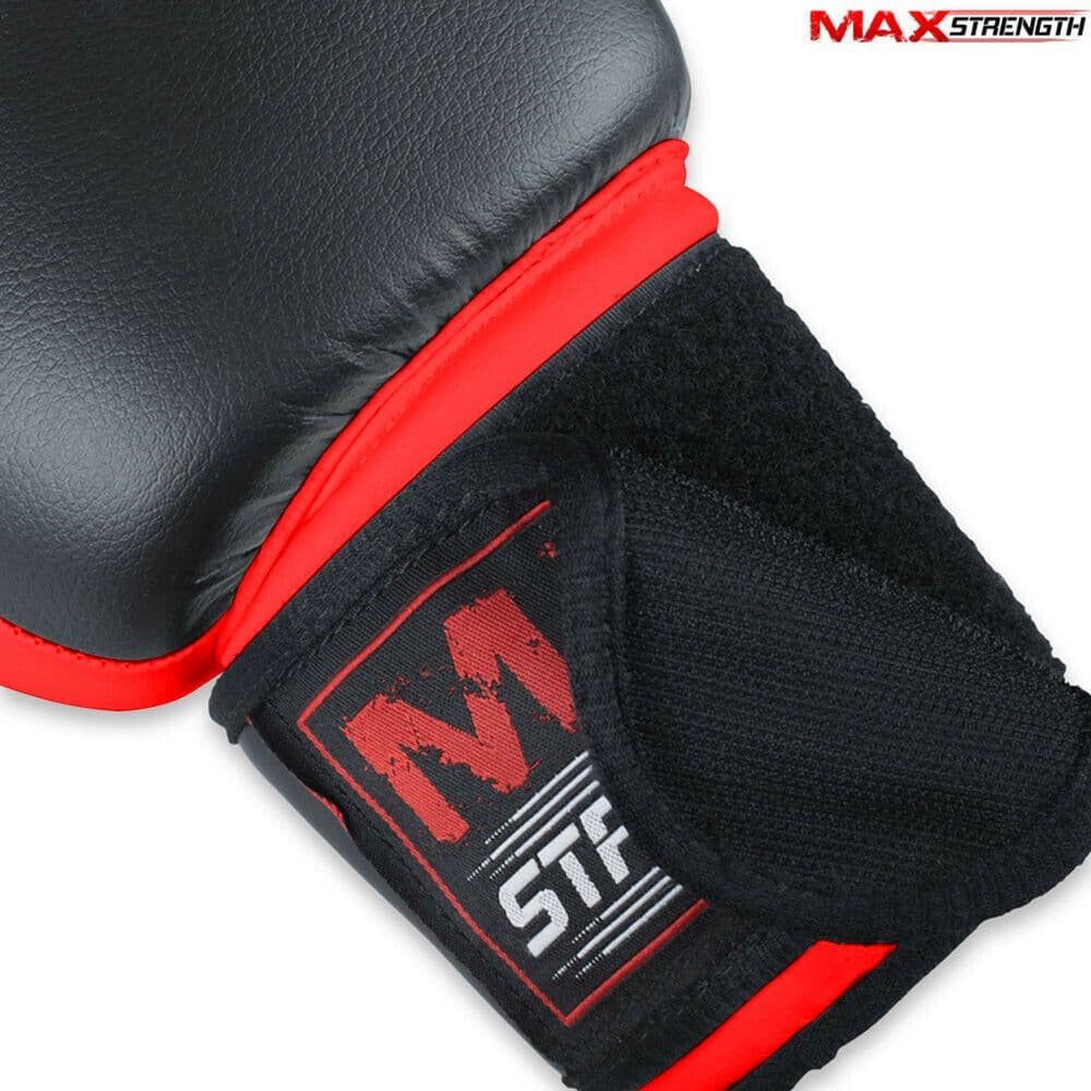 MAXSTRENGTH Boxing Sparring Gloves MMA Training Black/Red